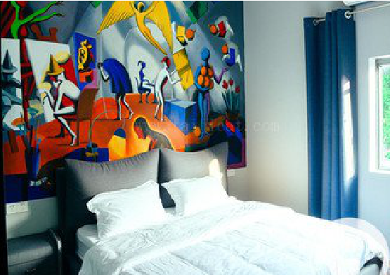 武平对于酒店的墙体彩绘而言更注重哪些方面？